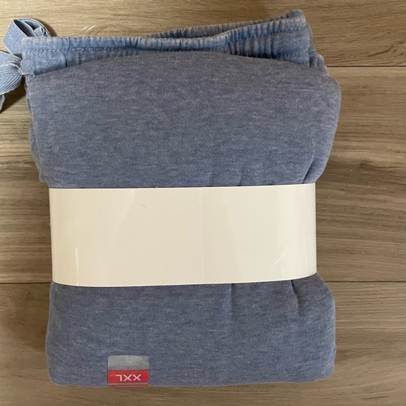 Jaclyn Intimates 3 piece pajama set, sweatshirt, shorts, joggers, NWT SIZE XXL - Picture 2 of 5